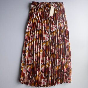 Monteau Below the Knee Geometric Pattern Pleated Skirt Size M New with tags